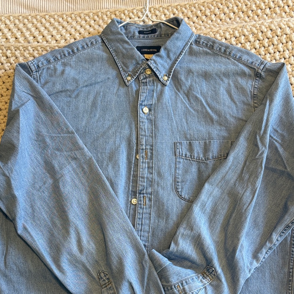 J. Crew Men's Denim Casual Button Down Shirt - Large